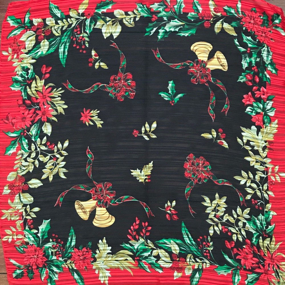FREE w/ Purchase.  Holiday Square Neckerchief